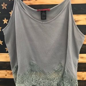 BKERed Grey lace tank